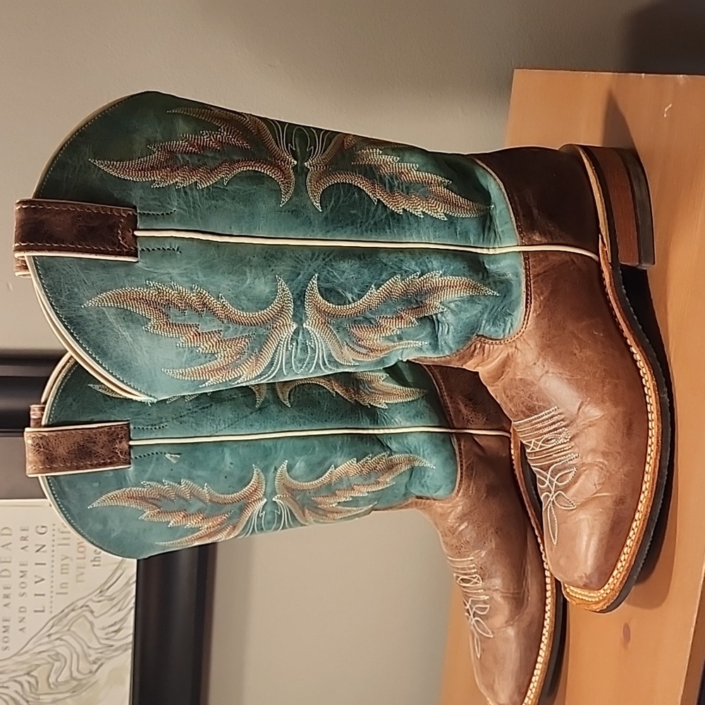 Justin Boots Teal and Brown Heeled Boots
